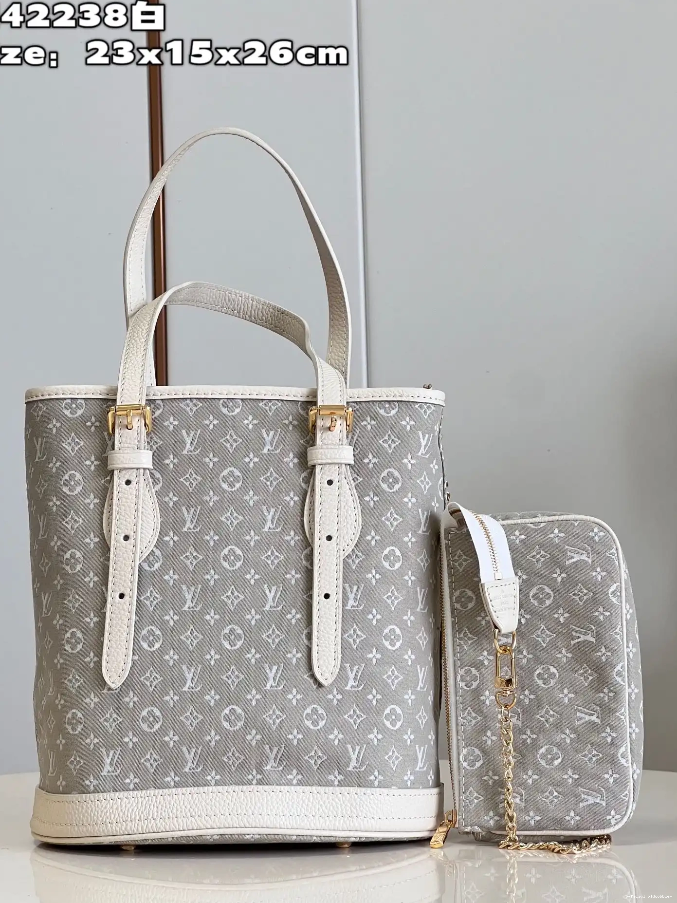 Official oldcobbler VUITTON NANO LOUIS BUCKET 0629